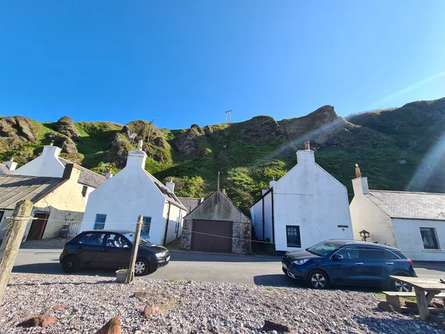 Rockpool Cottage - Pennan