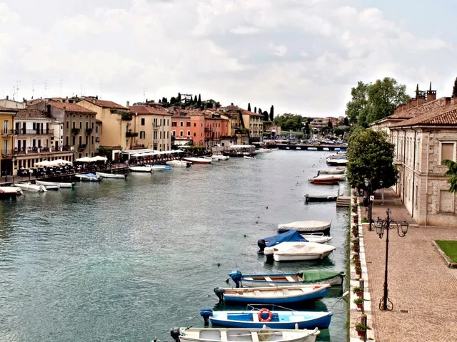 Fiori sull'acqua Apartments