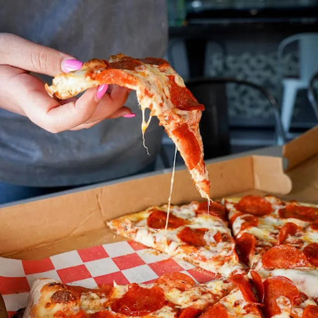 Mondoz Z and Z pizzeria