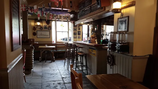 The Dolphin @ Dartmouth