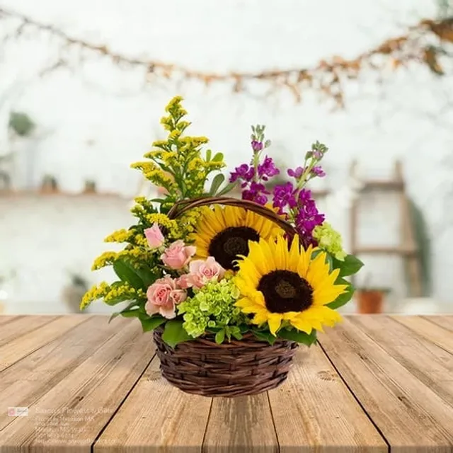 Saxon's Flowers & Gifts