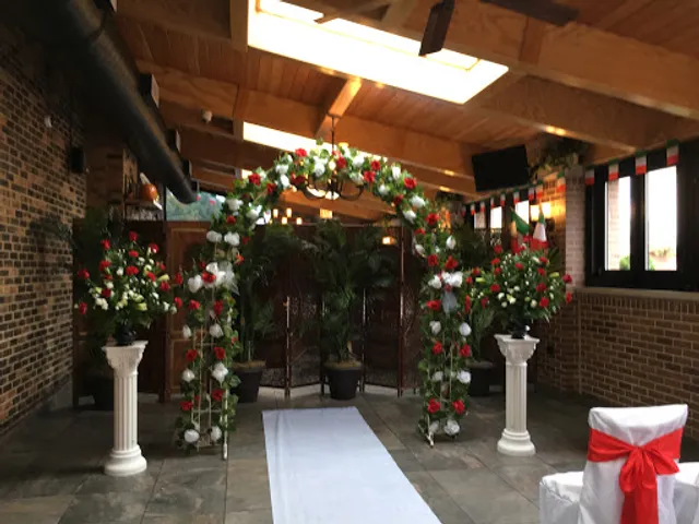 La Villa Restaurant Lounge and Banquets