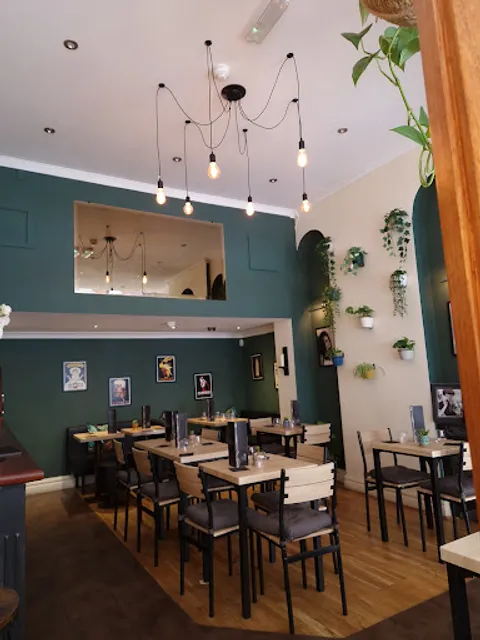 AP - AperiPasta Prosecco Bar Italian Kitchen