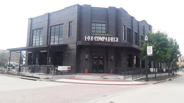 Los Compadres Cantina