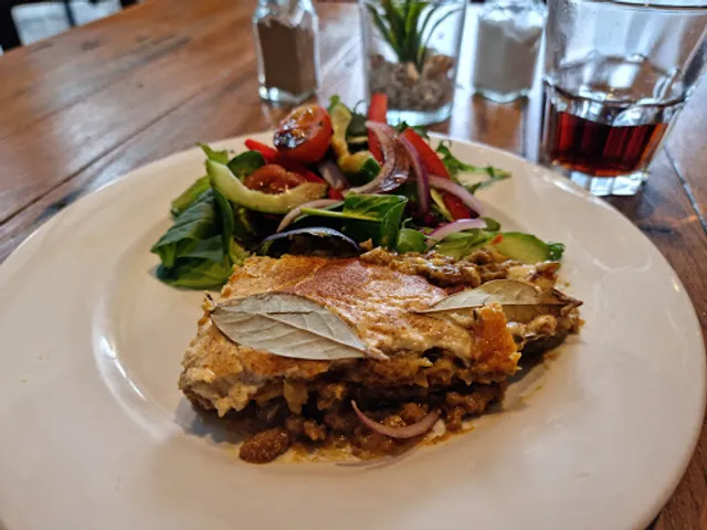 KG On Terralong South African Licensed Restaurant & Bar