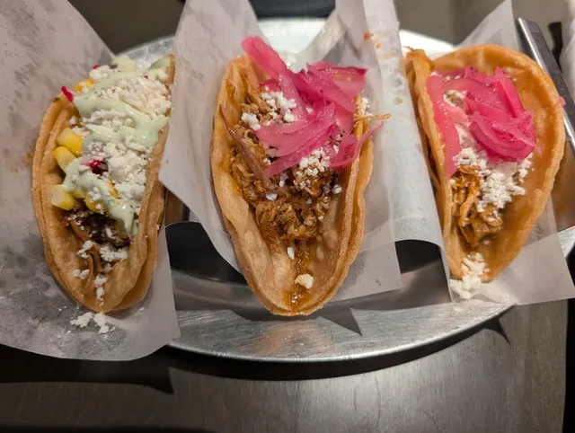 Taco Y Vino 706 Main St