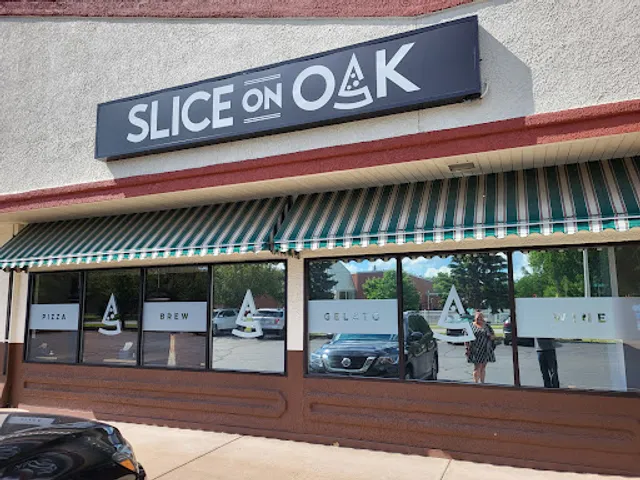 Slice On Oak