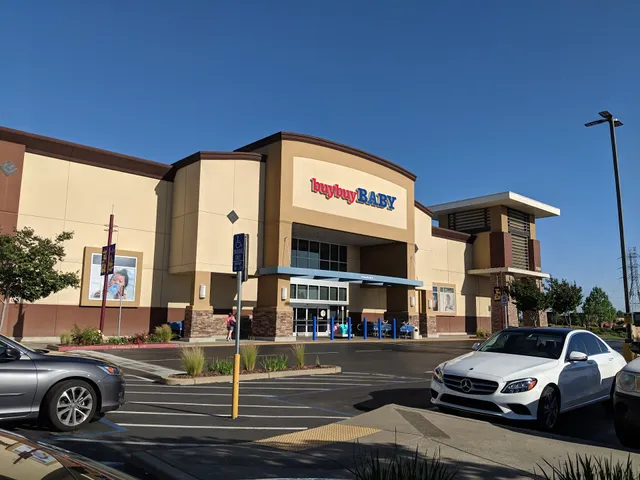 Creekside Town Center