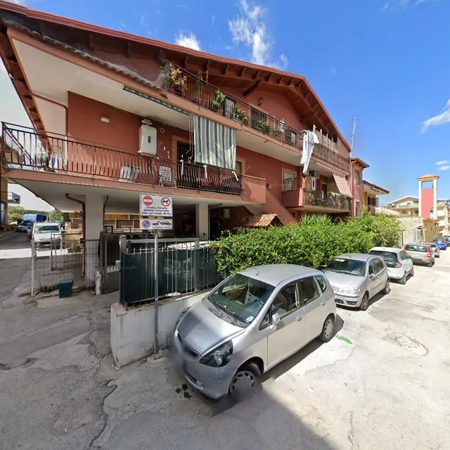 Ristorante Pizzeria Braceria Girarrosto Lui é peggio di me