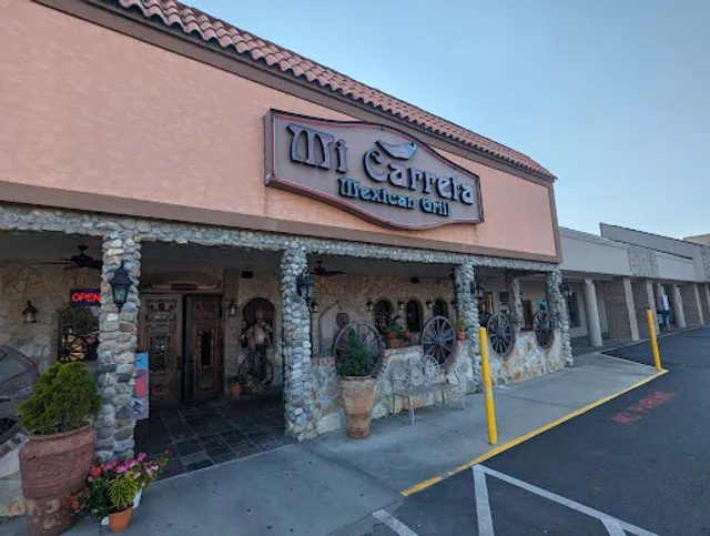 Mi Carreta Mexican Grill
