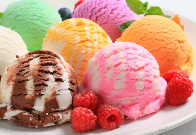 The IceCream Shop 2016