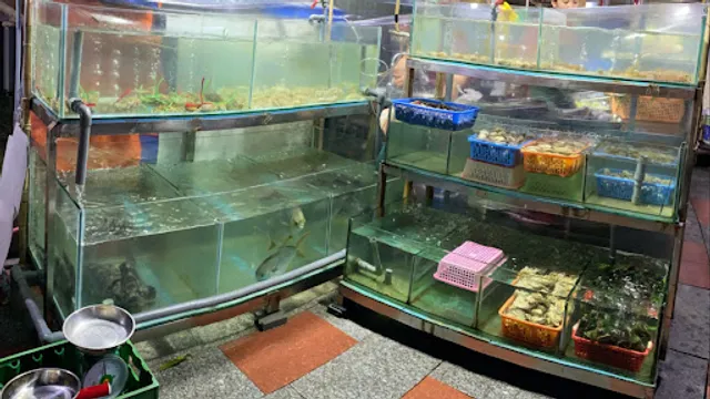 Vườn Bia Hồng Quế - Hồng Quế Beer Garden