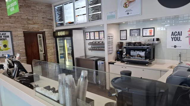 KAUAI Virgin Active Little Falls