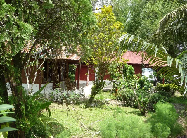 Arlen Nova's Paradise Homestay