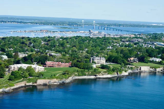 Salve Regina University