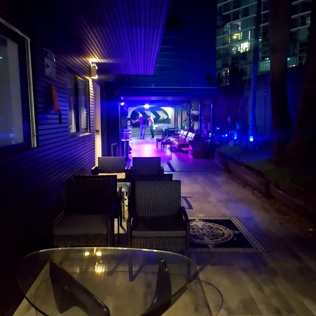 Palm Hamilton Backpackers