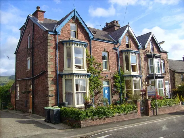 Four Seasons Guesthouse