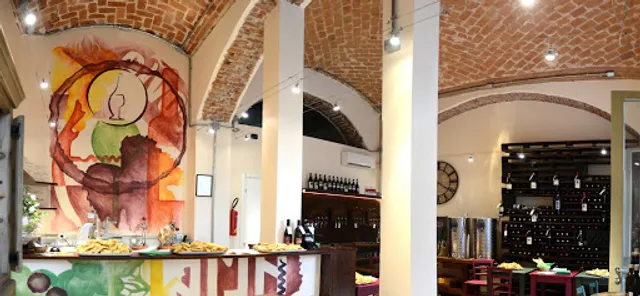 OINOS Vini - Wine Bar - Caffetteria