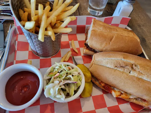 Oak Beach Bar + Grill