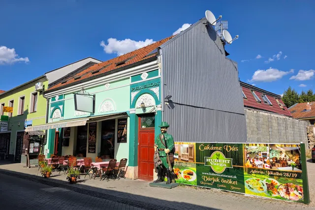 Hubert Restaurant & Pension