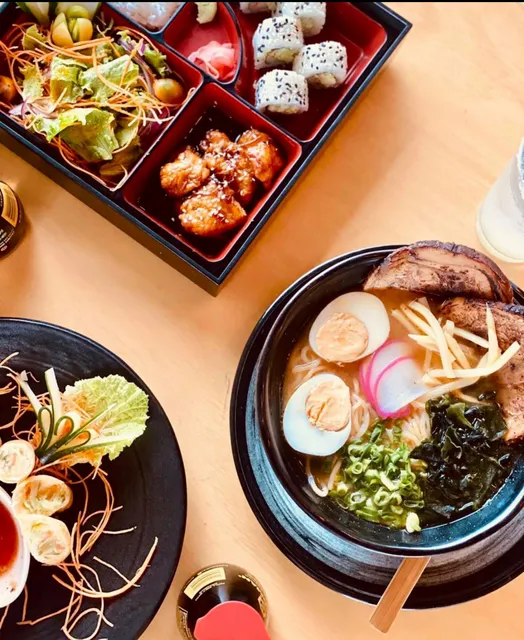 HIKARI Ramen Poke Sushi