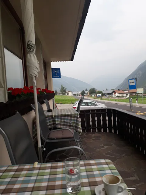 Avinga | Restaurant Pizzeria