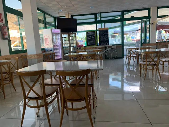 Cafetería BP Adeje