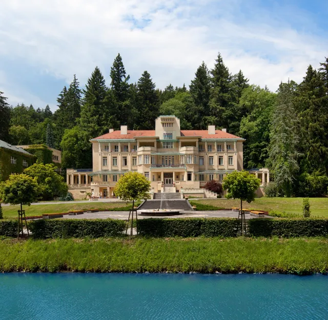 Bedrich Smetana House