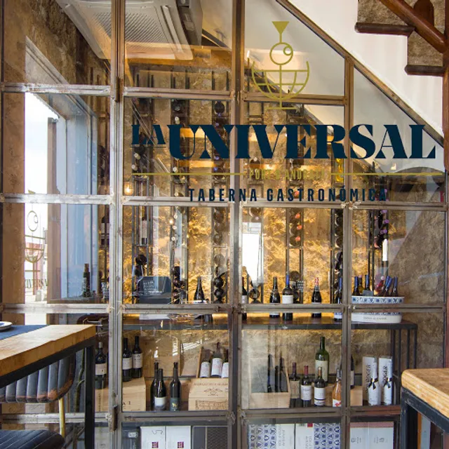 La Universal Port d´Andratx