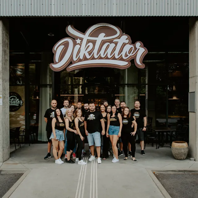 DIKTATOR Prešov - delivery food and restaurant