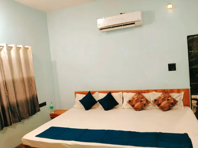 Shreeram guest house