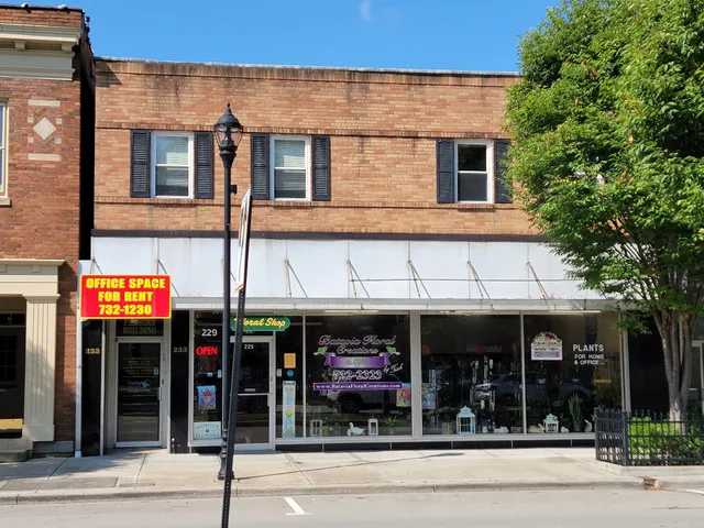 Batavia Floral Creations & Gifts