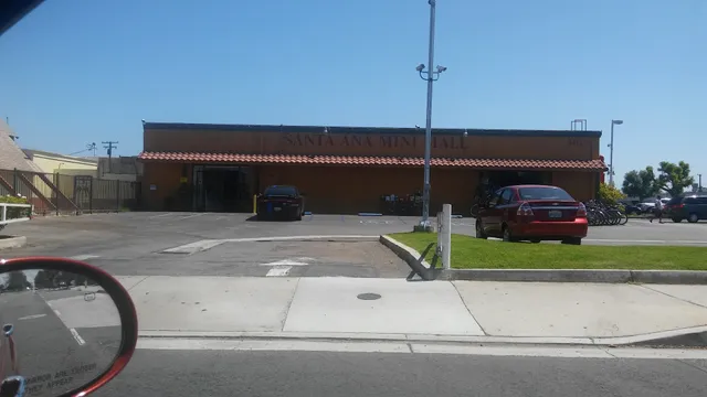 Santa Ana Mini Mall
