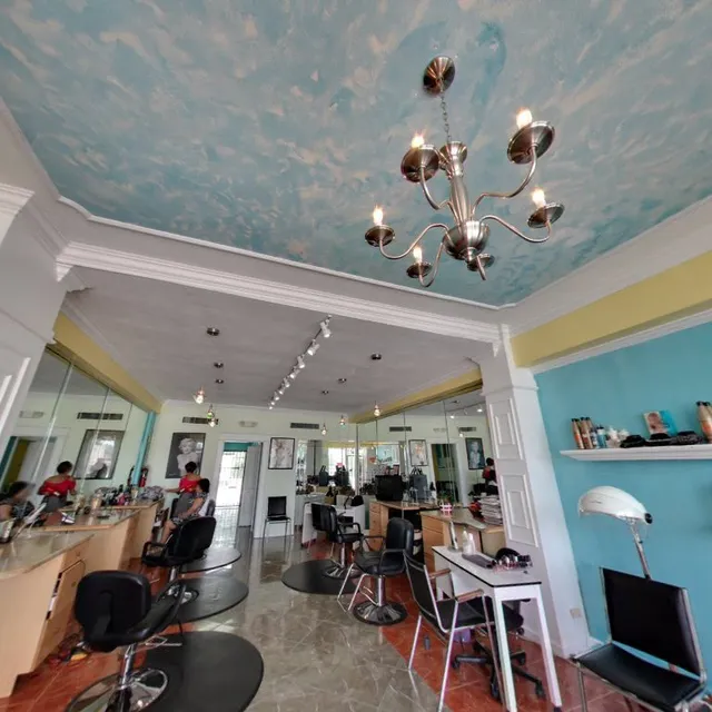 International Unisex Hairstyle