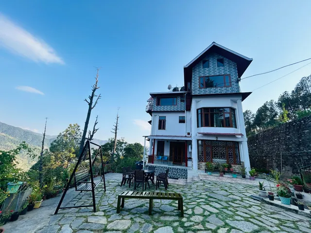 Shri Villa Shimla