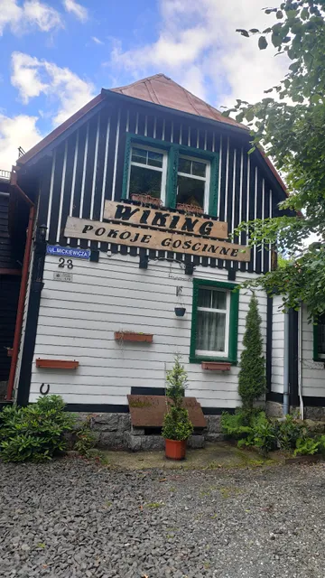 Wiking. Dom gościnny