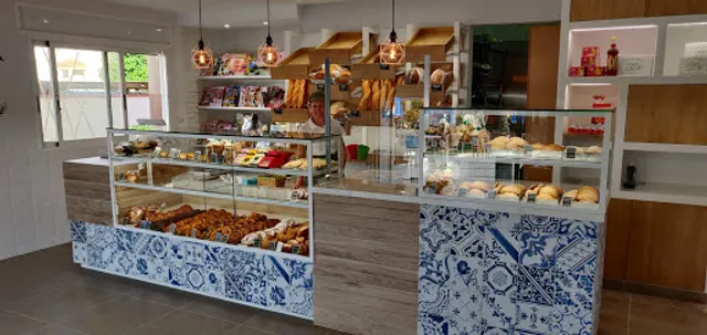 Panaderia Cafeteria la Marsela Terraza