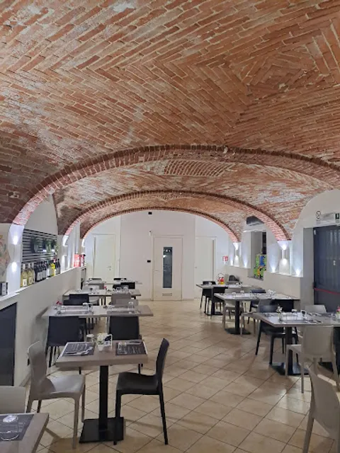 Semplice - La buona pizza, fatta a mano