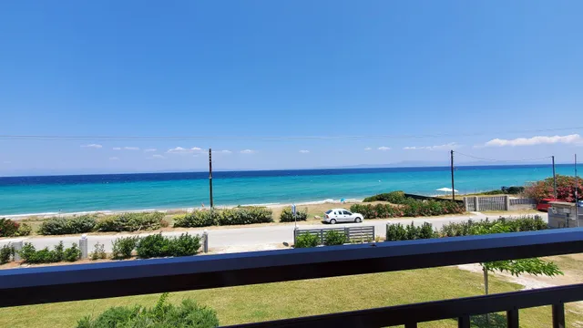 Skentos apartments sea view