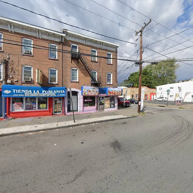 La Poblanita Grocery Store