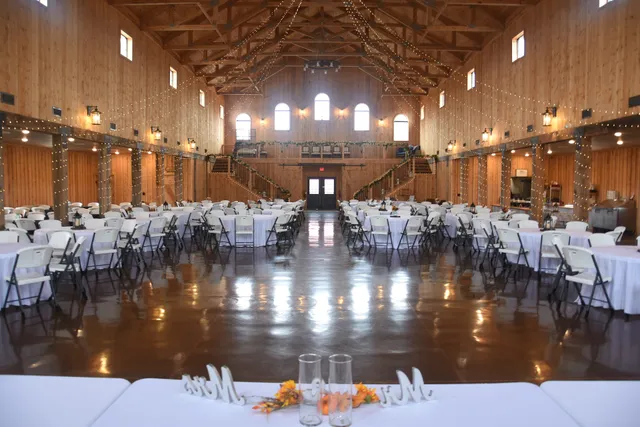 Harvest View Farms Weddings & Gatherings