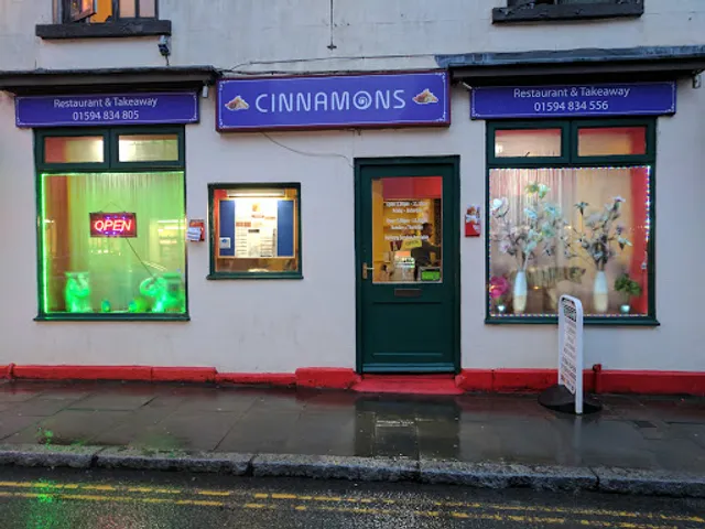 Cinnamons Indian Restaurant