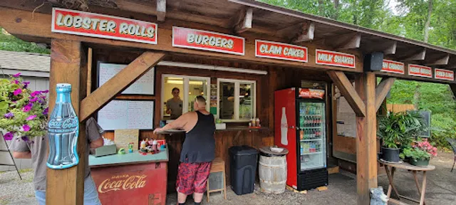 Frog Rock Summer Shack