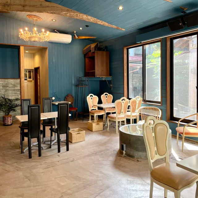 Talmary Cafe and Bakery