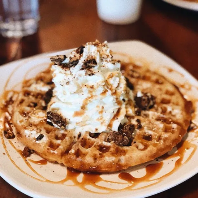 Tiabi Coffee & Waffle