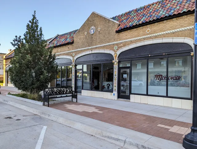 Messenger Clothing Company