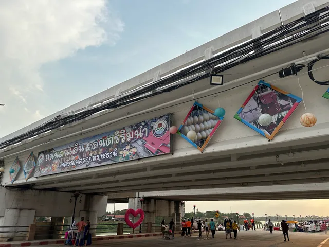 Riverside Walking Street