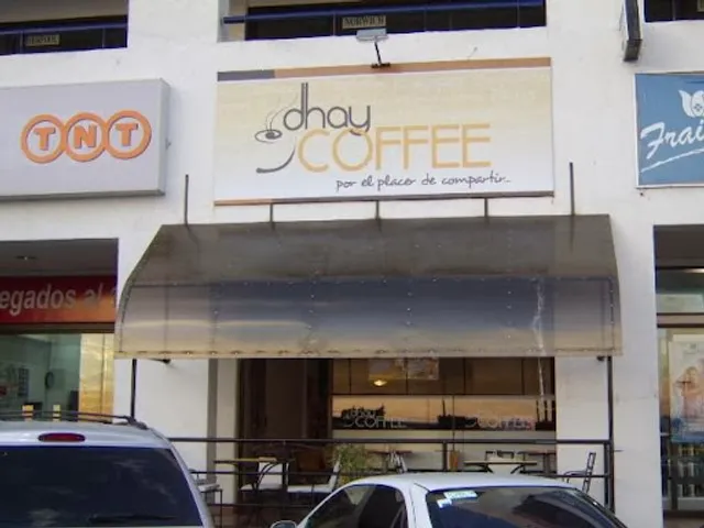 DHAY COFFEE Plaza Santa Anita