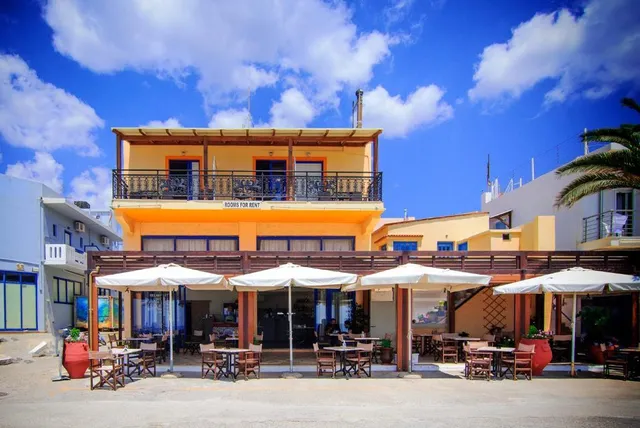 Scorpios Family rooms and cafe