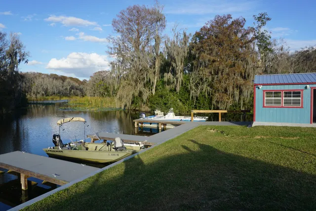 Footloose RV Resort - 55+ RV Park